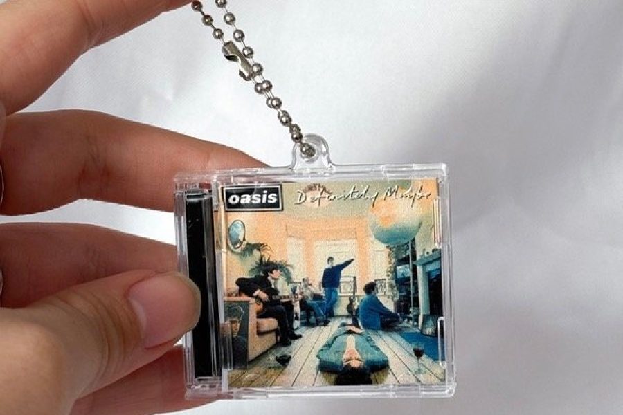 Físico + Digital: A Mágica por Trás dos Physical Album Cards e Mini CDs NFC