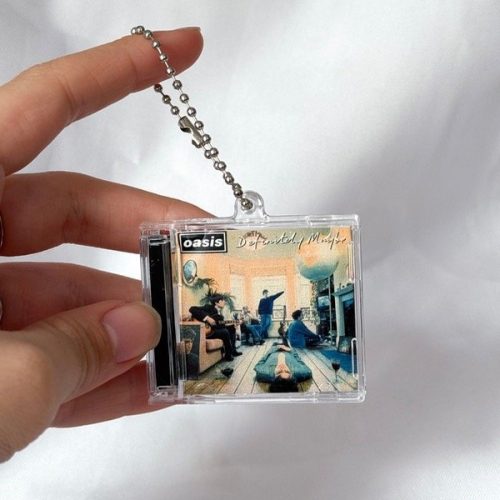 Físico + Digital: A Mágica por Trás dos Physical Album Cards e Mini CDs NFC